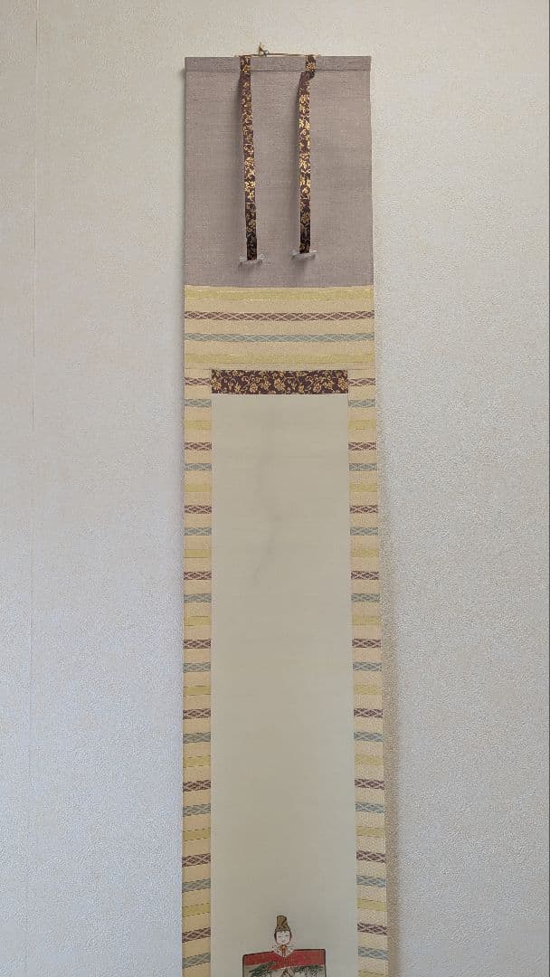 上品な立雛図 掛軸 髙嶺筆 肉筆 絹本 陶器軸【桃の節句・雛祭り】