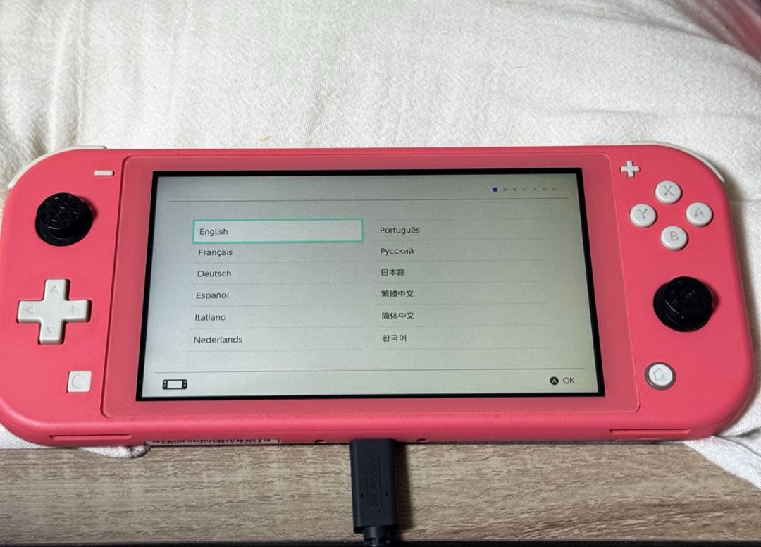 Switch Lite Coral 本体のみ