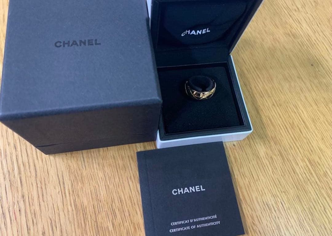 Y　シャネル ココクラッシュ リング ミディアム YG 52