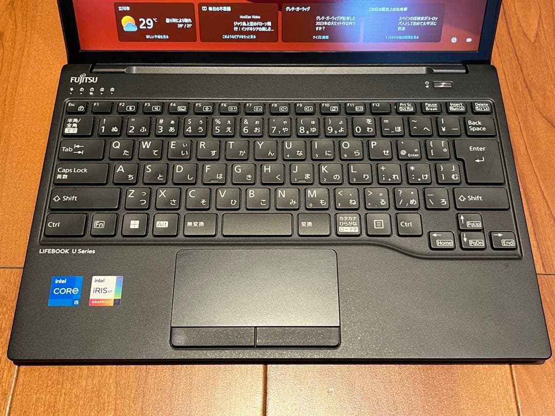 富士通 LIFEBOOK U9313/NX / Core i5-1235U /