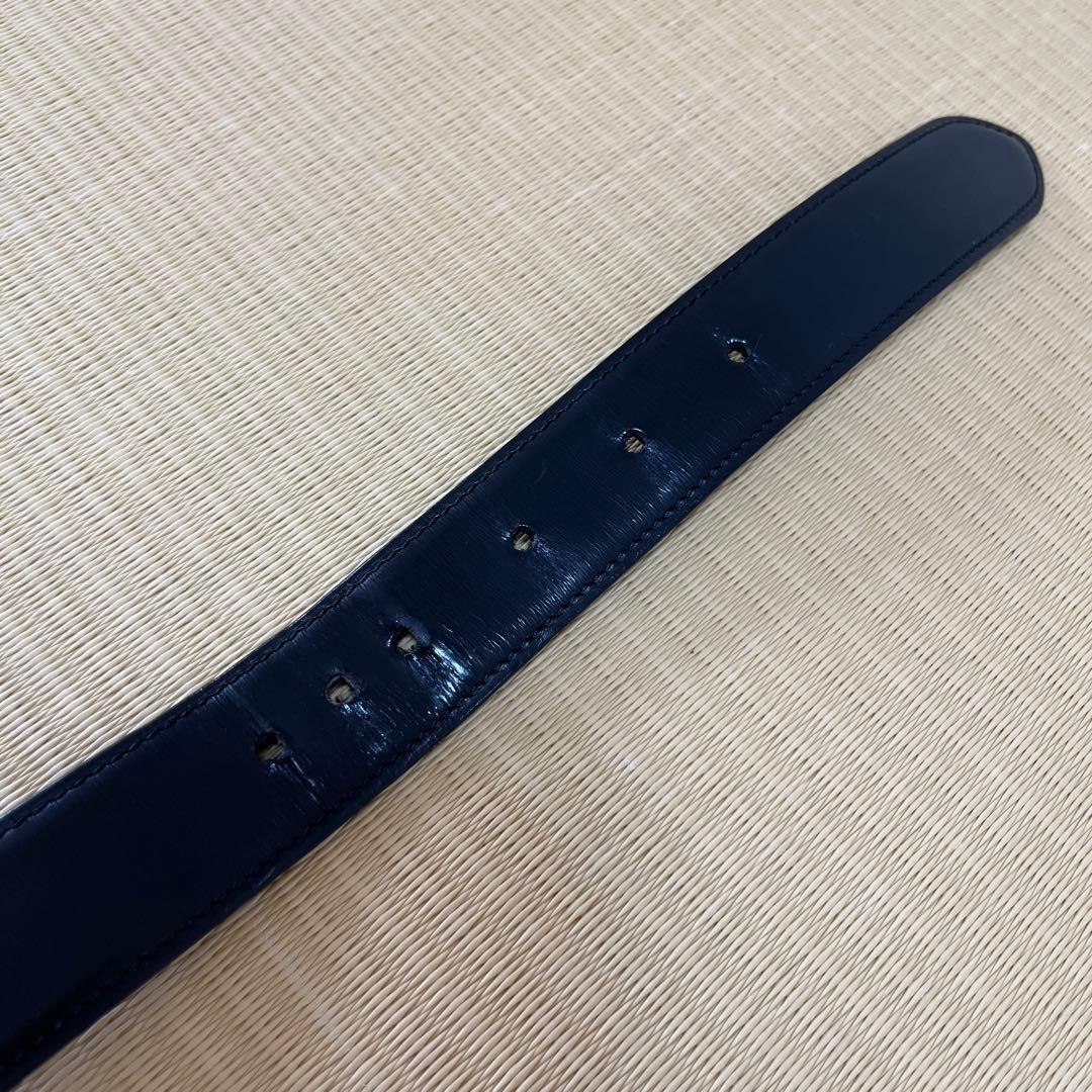 Cartier 黒ベルト 金色バックル