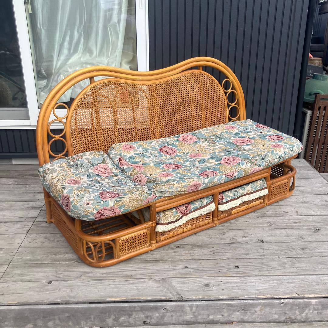 昭和レトロ 花柄ラタンチェア 2人掛けソファー 収納付き 古家具 ビンテージ