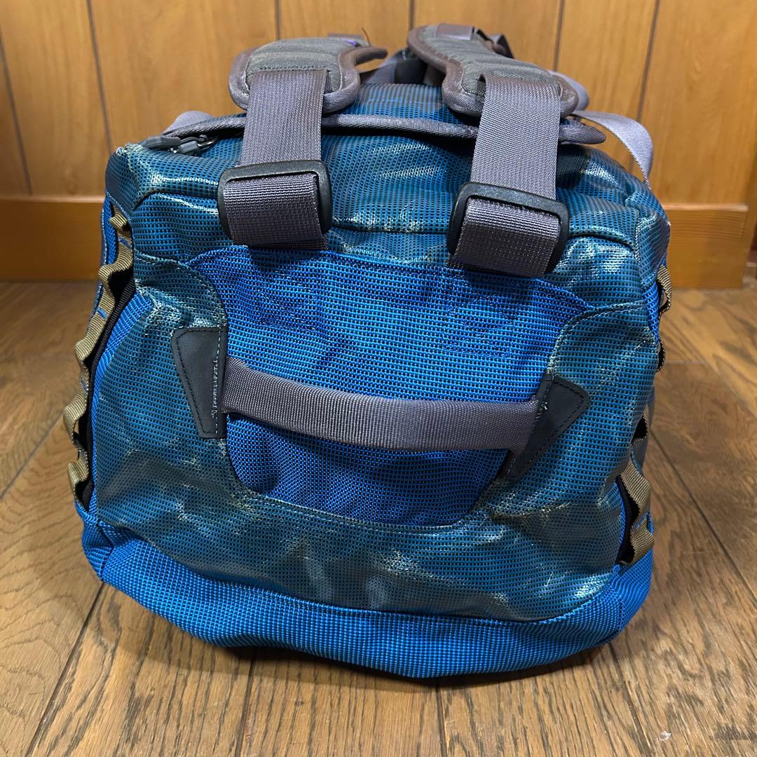 patagonia ボストンバッグ ブラックホール