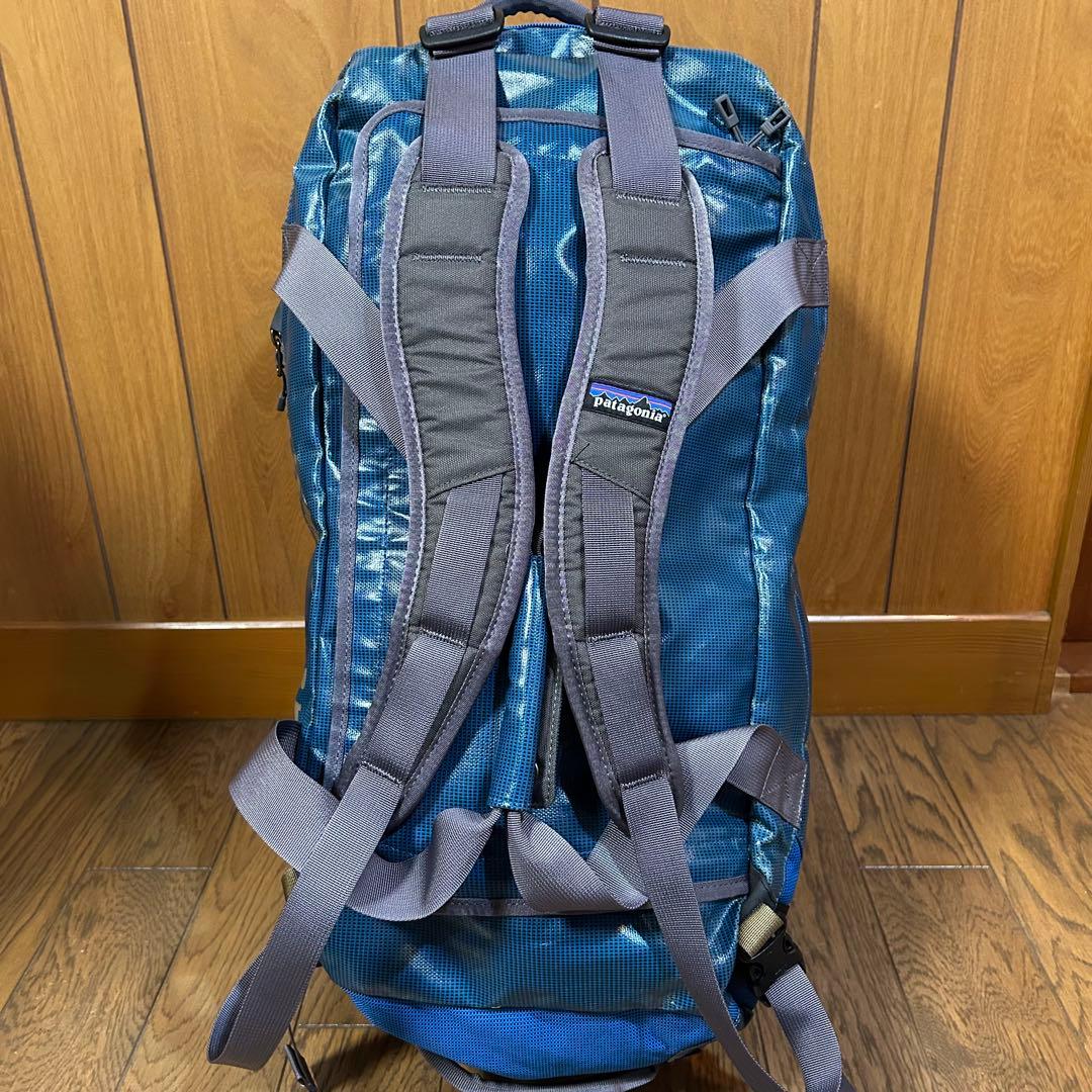 patagonia ボストンバッグ ブラックホール