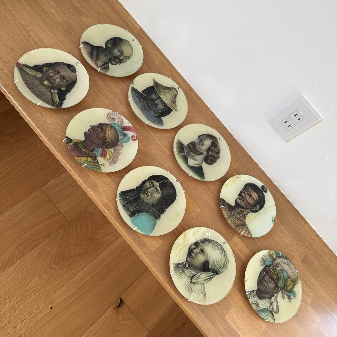 【JOHN DERIAN】ジョンデリアン　人物肖像画 陶器皿 9枚セット