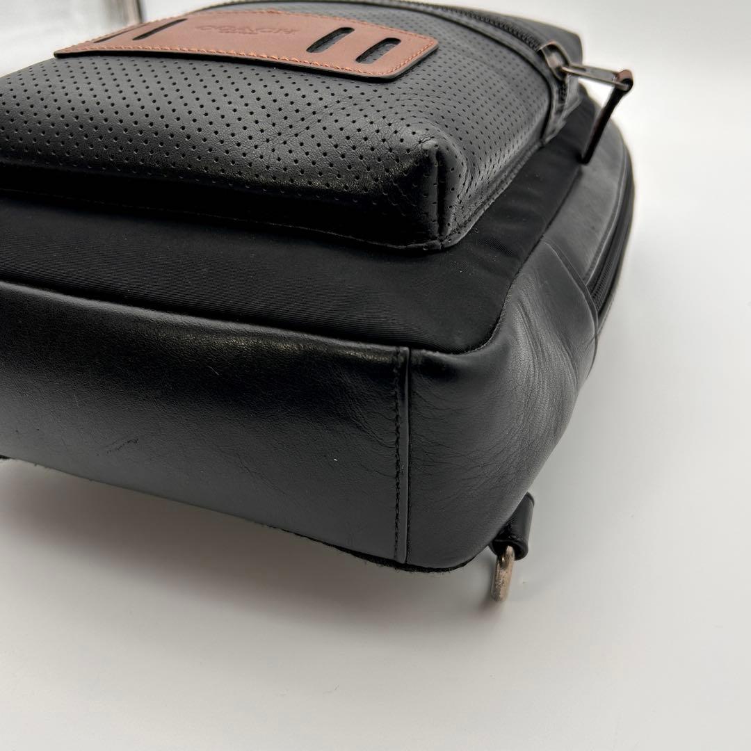 レア美品✨ COACH コーチ ボディバッグ ショルダーバッグ 肩掛け ブラック