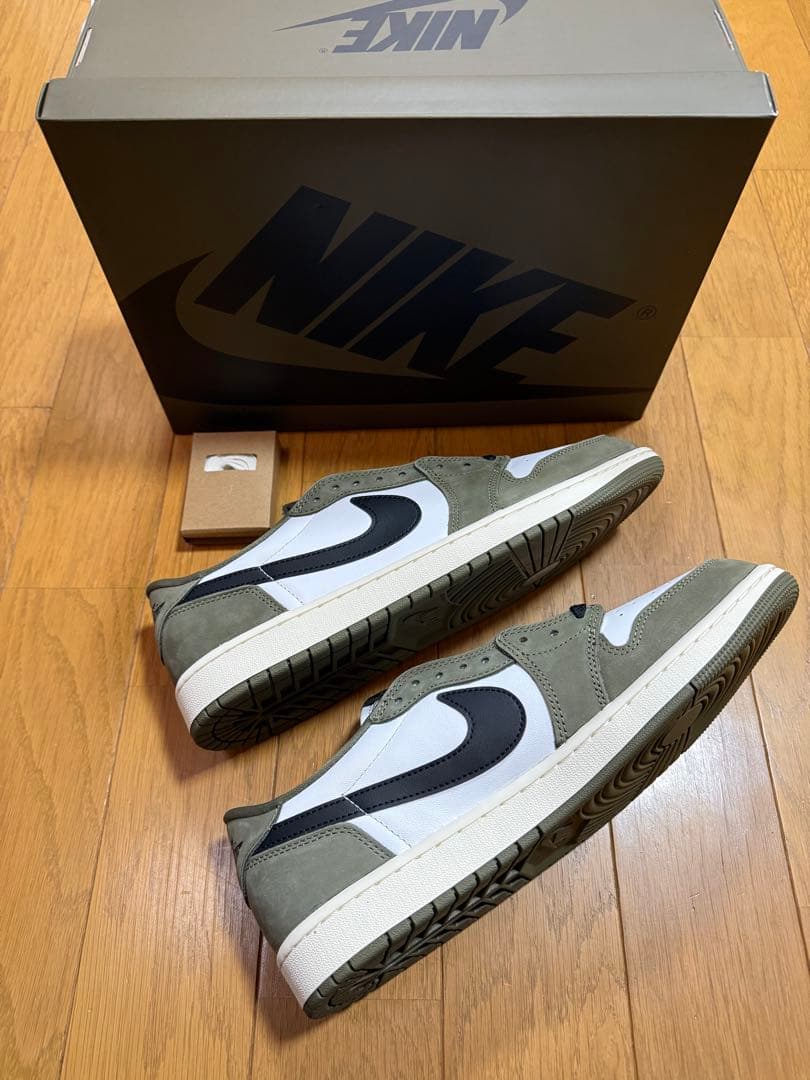 靴 Nike Air Jordan 1 Low OG Medium Olive