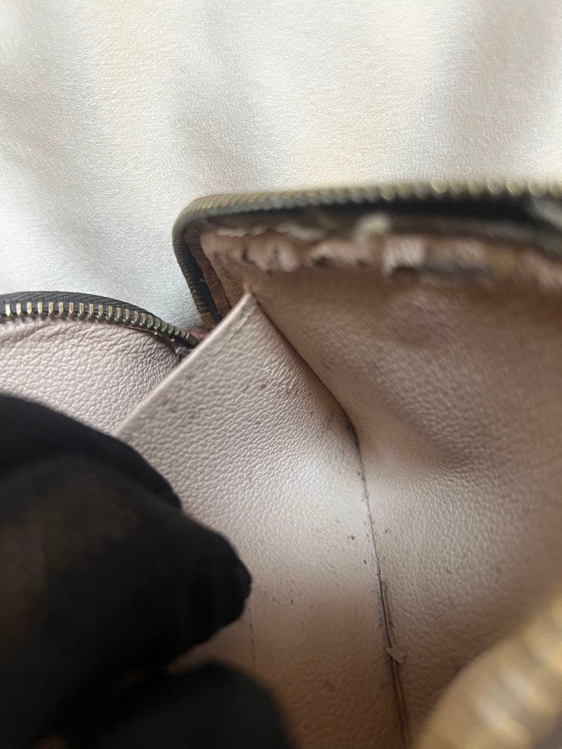 ルイヴィトンモノグラム化粧ポーチ正規品