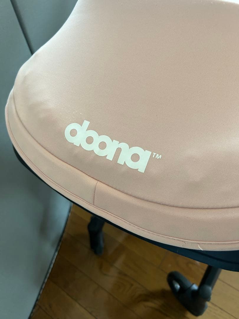 doona ドゥーナ　ピンク　レーサーグリーンISOFIXベース付きセット