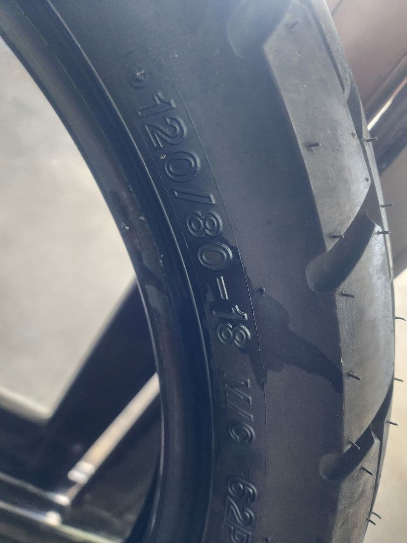 オフ車　IRC チューブレスタイヤ 2.75-21 45P