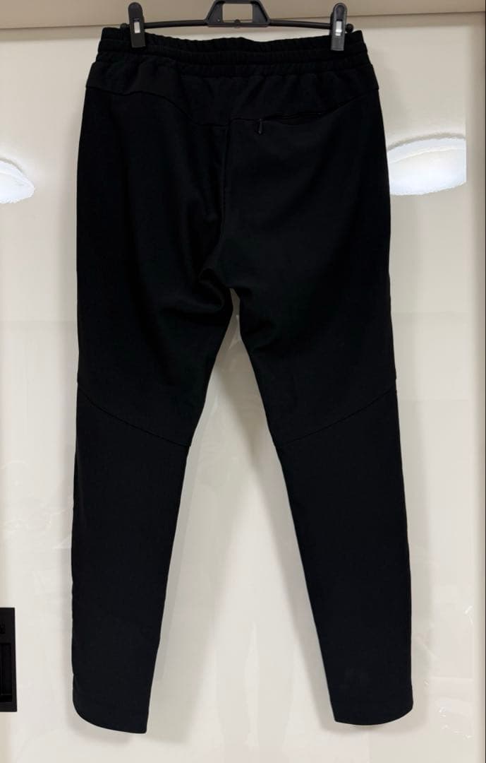 美品 TATRAS タトラス ジャージロングパンツ 黒 04 ジップポケット