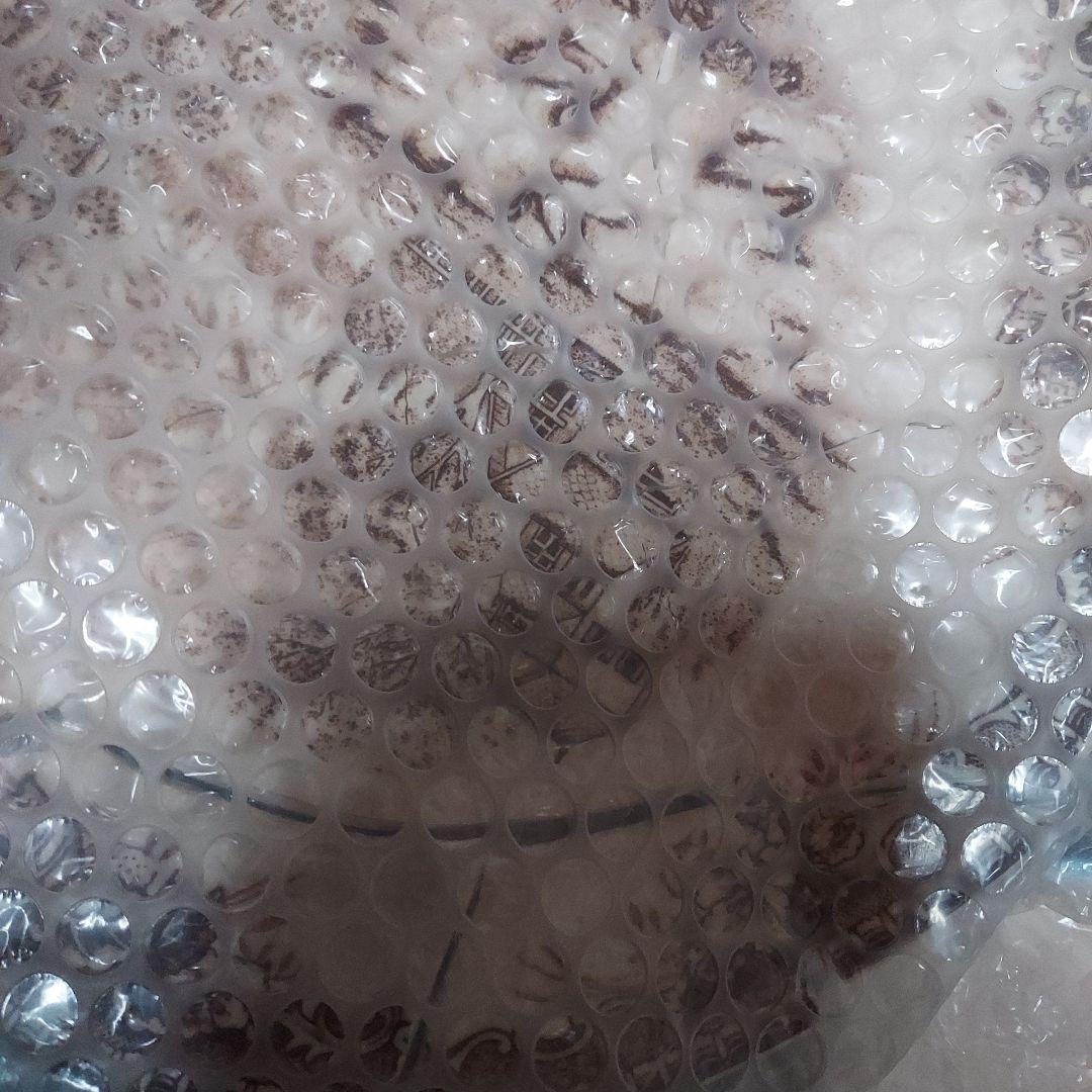 青い花柄の四角形陶器皿
