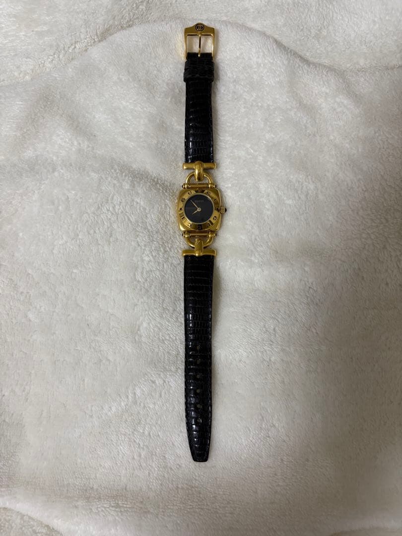 ibooGUCCI グッチ 腕時計 ホースビット ゴールド ブラック