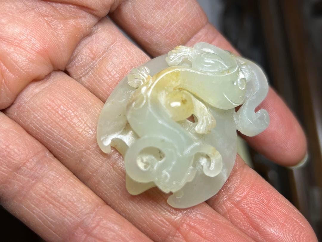美品　和田白玉「貔貅（ひきゅう）吊飾」