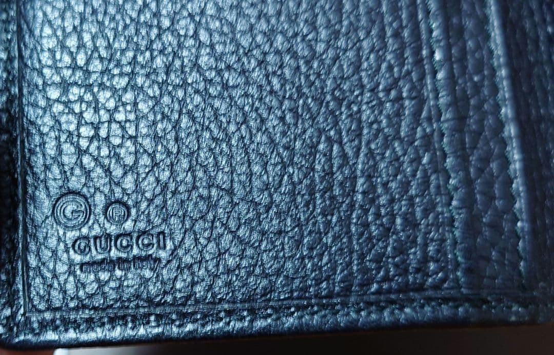 GUCCI コンパクト長財布