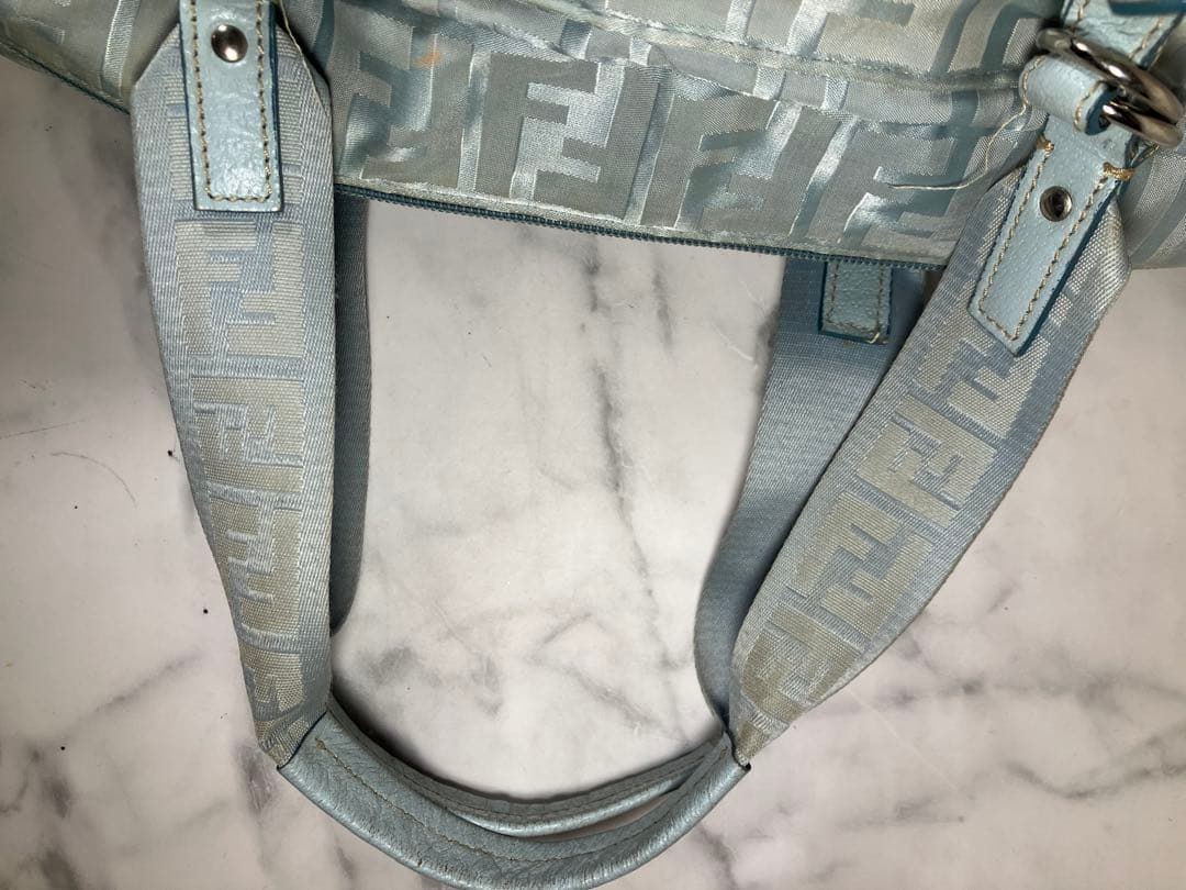Fendi ロゴ入り トートバッグ ライトブルー