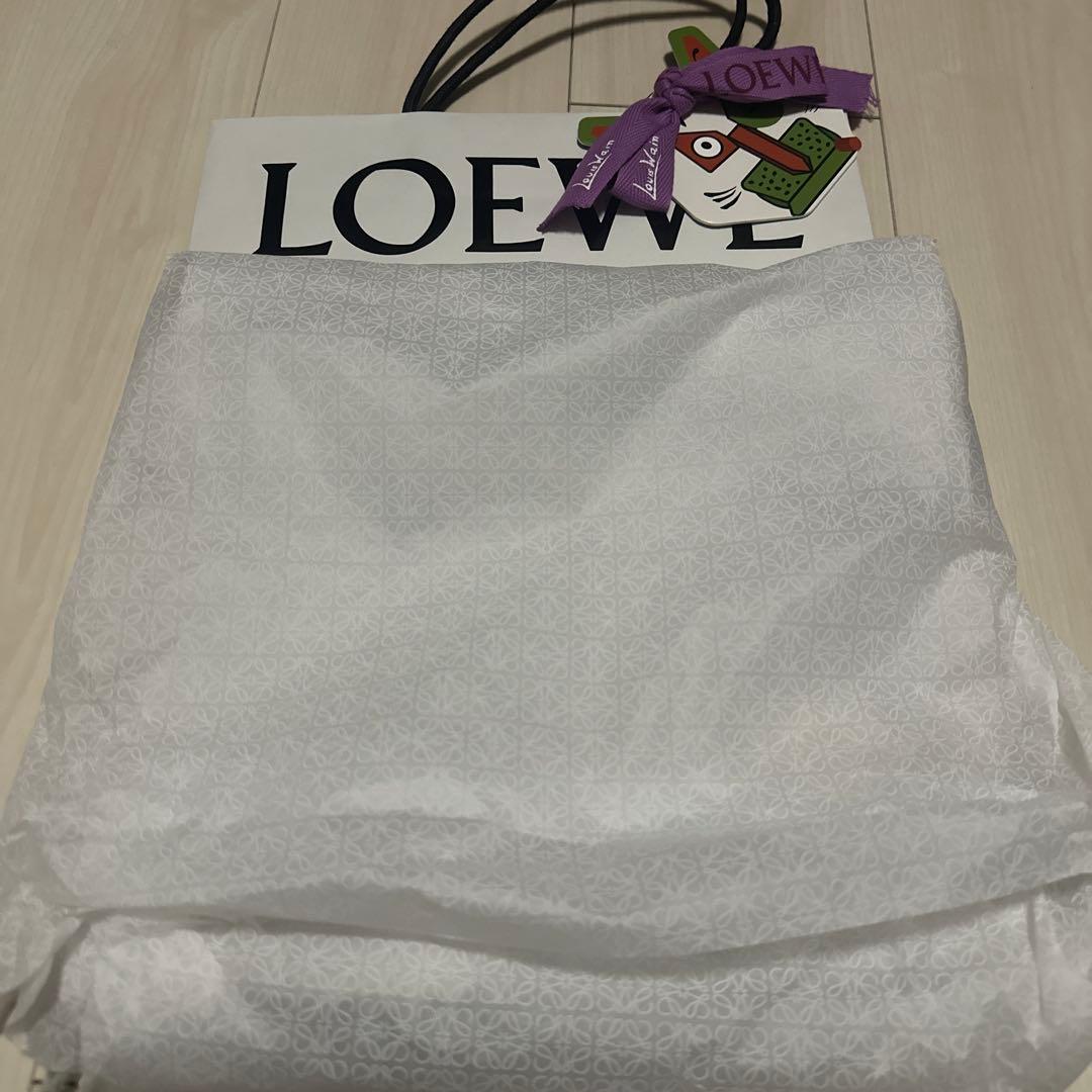 定価以下！！ 新品未使用 LOEWE グレー マフラー