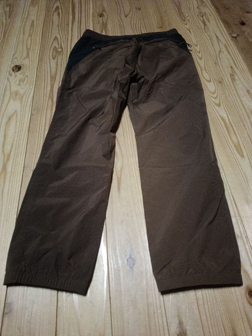 専用F.C.RealBristolSOPH.ウォームアップパンツブラウンブラック