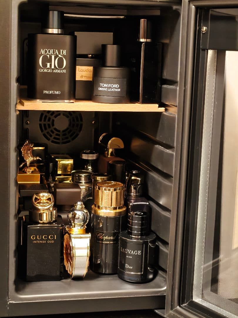グッチ ギルティ アブソリュート GUCCI GUILTY ABSOLUTE