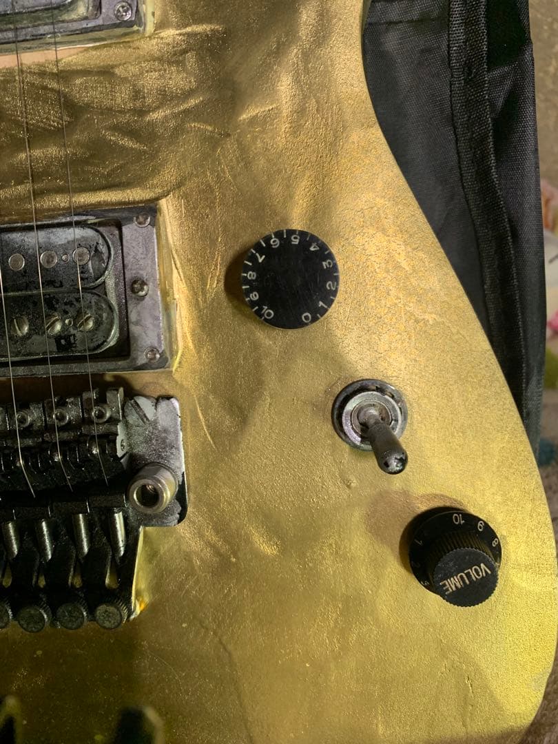 FERNANDES ★ フェルナンデス　エレキギター　現状品　（自家塗装）