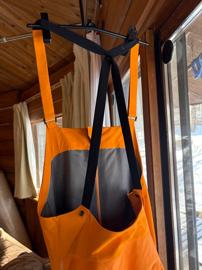 Patagonia　スーパーアルパインビブパンツ　パタゴニア