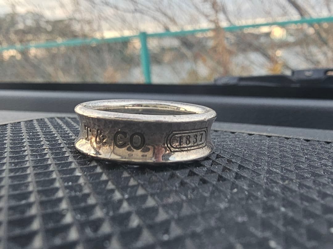 Tiffany & Co. ナローリング 17号