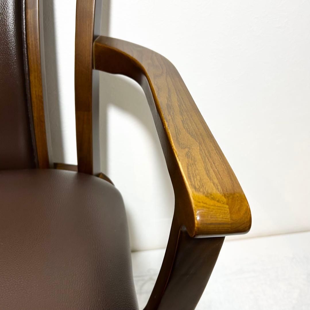 朝日木工 肘掛け付き回転椅子 【亜彩】