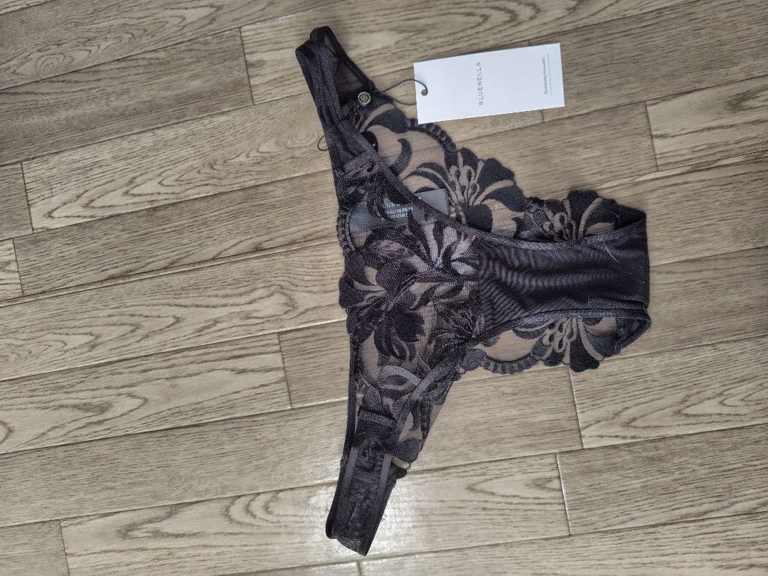 Bluebella Leonora ブラジャーショーツセット