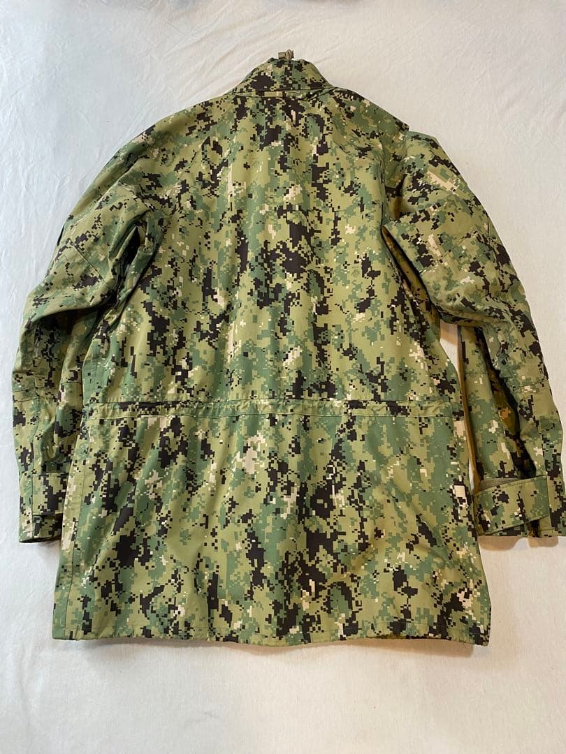 US NAVY放出品　PARKA WORKING Type III ゴアテックス