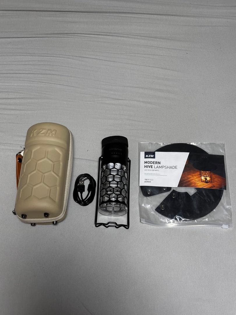 【美品】 KZM OUTDOOR モダンハイブランタン LEDランタン ライト