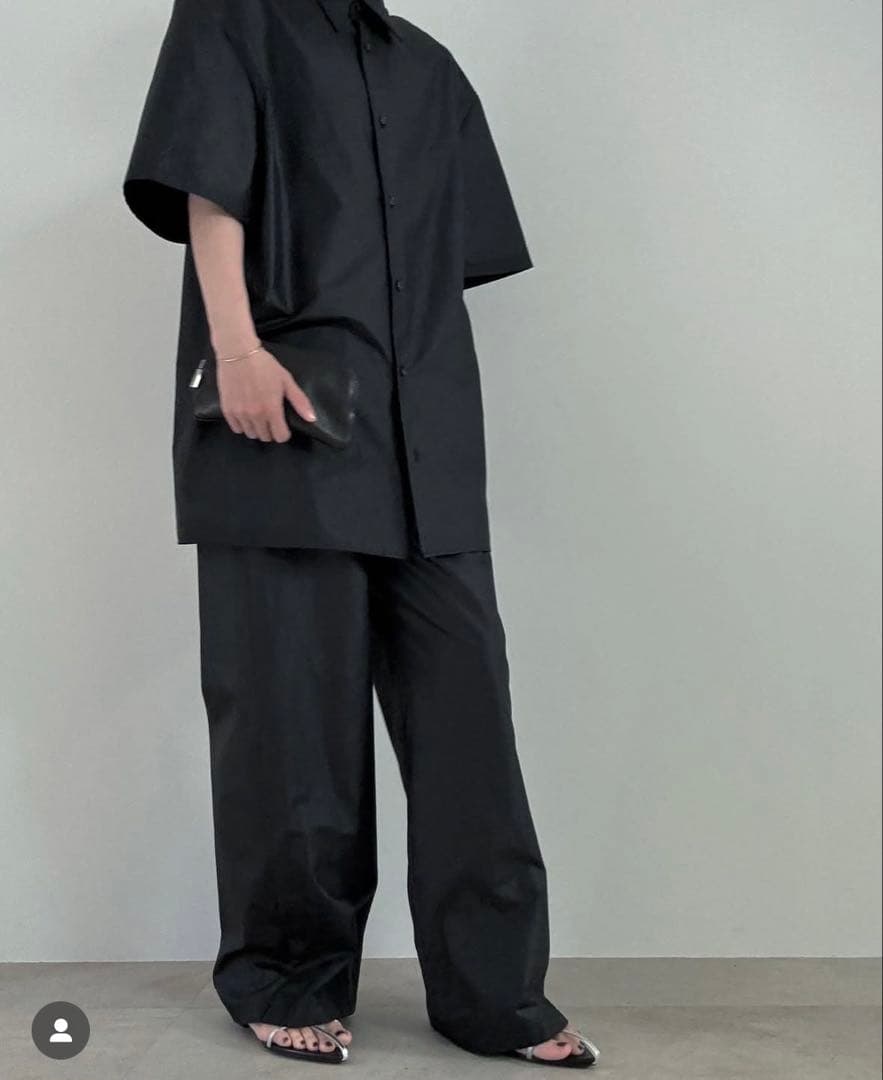 トップス digne glossy shirt