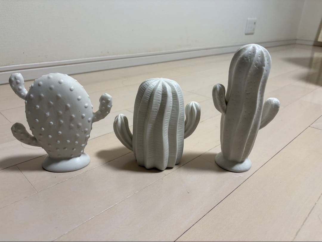 bloomingville ブルーミングヴィル　サボテン　3個　陶器