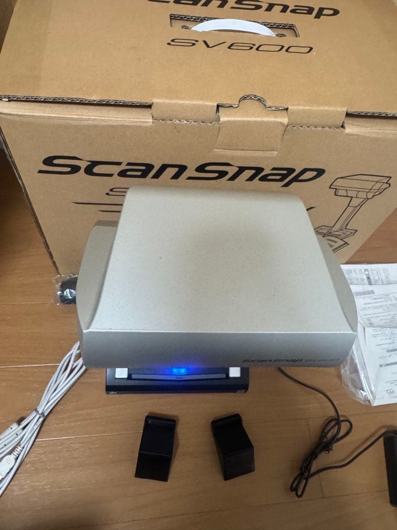 富士通　FUJITSU ScanSnap SV600 ドキュメントスキャナー