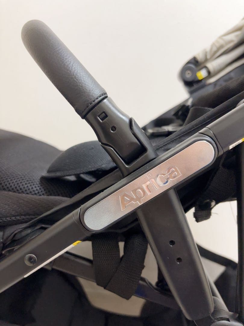 交渉済み　Aprica ベビーカー　トラベルシステム　チャイルドシート