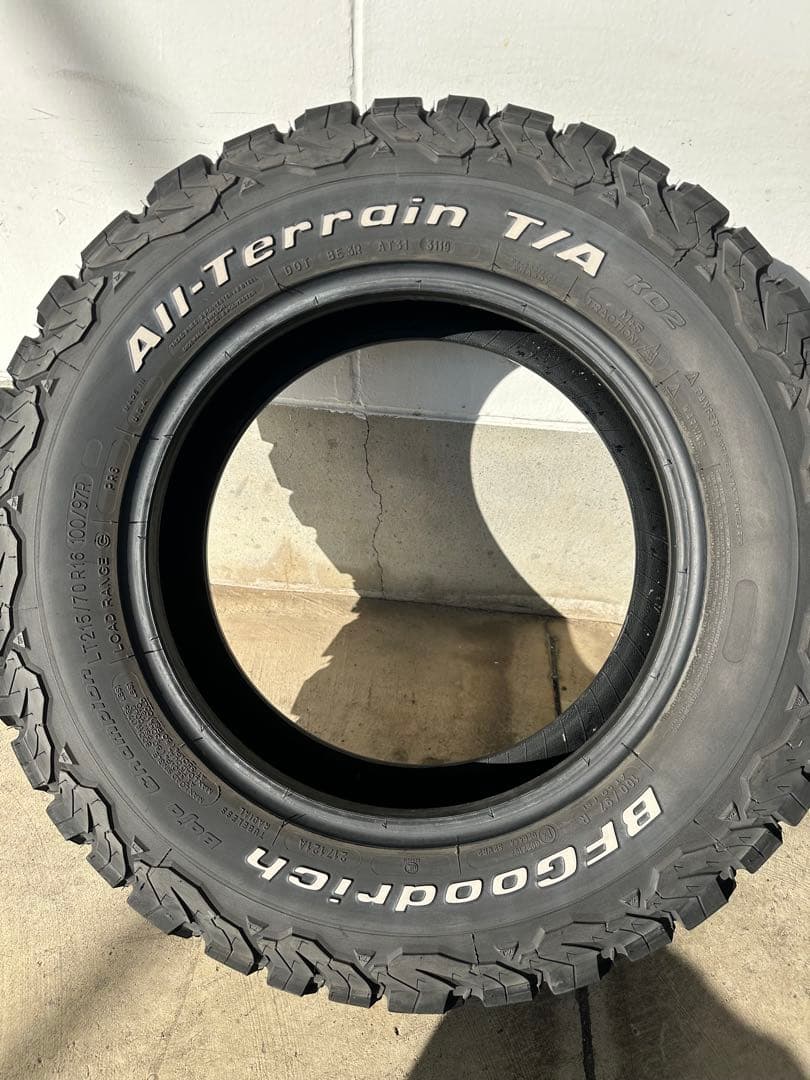 BFGoodrich グッドリッチKO2 215/70R16 4本