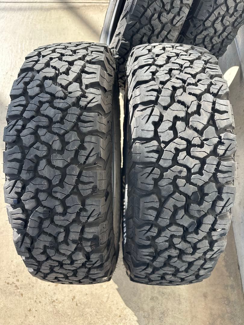BFGoodrich グッドリッチKO2 215/70R16 4本