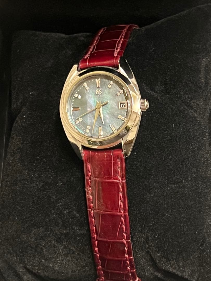 グランドセイコー　エレガンスコレクションレディース　シェル文字盤 ダイヤ値下げ❗️