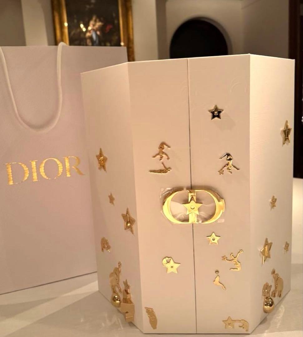 【新品未開封】Dior アドベントカレンダー 2025