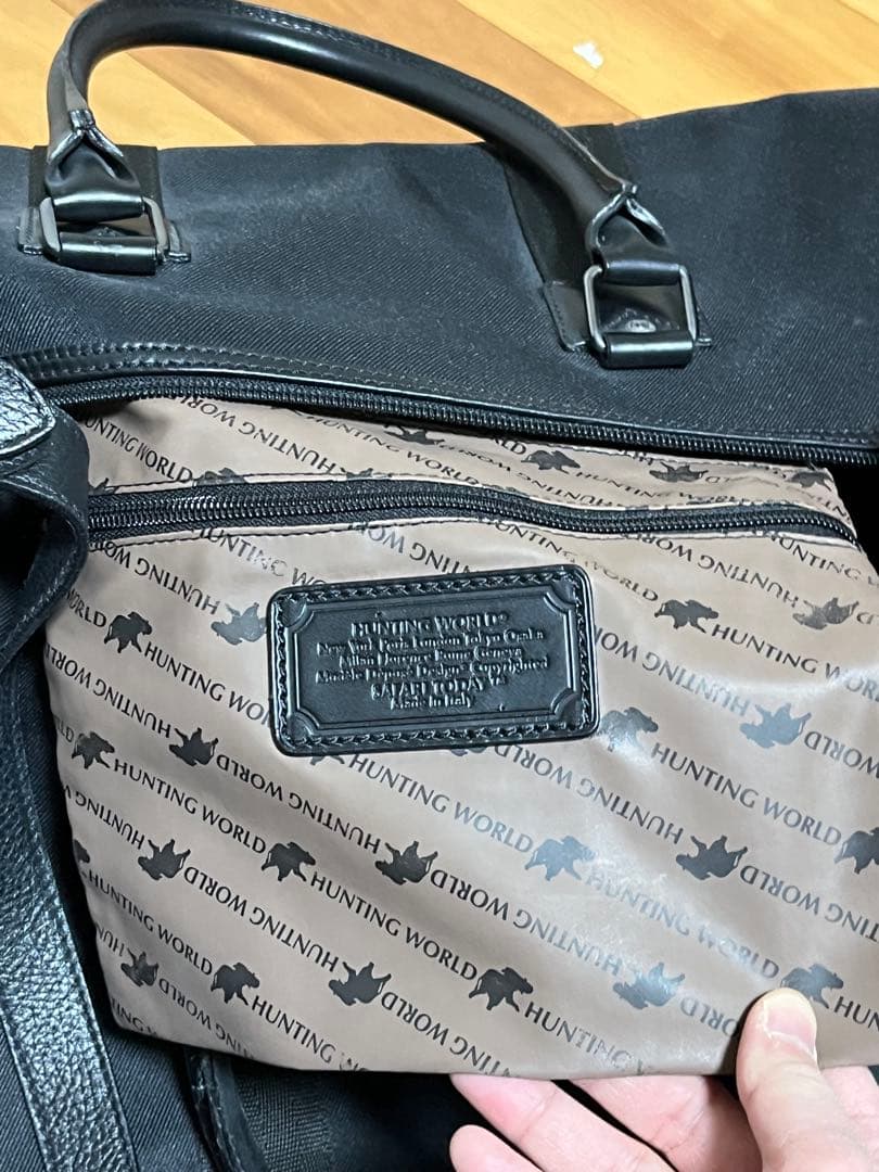 【純正ショルダーストラップ付き】ハンティングワールド ボストンバッグ 黒
