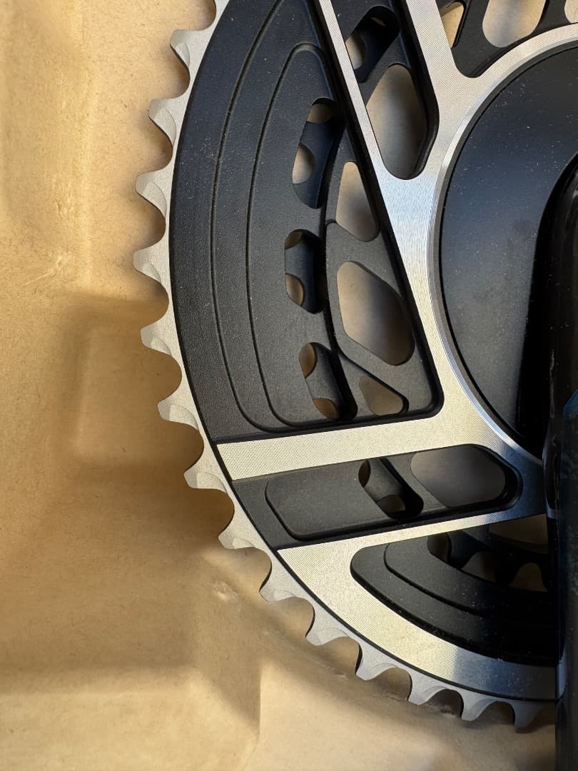 【新品】2024年度版　新型SRAM RED クランクセット（172.5mm）