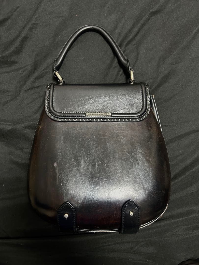 や*こ様 Alexander McQueen ブラックレザー サドルハンドバッグ