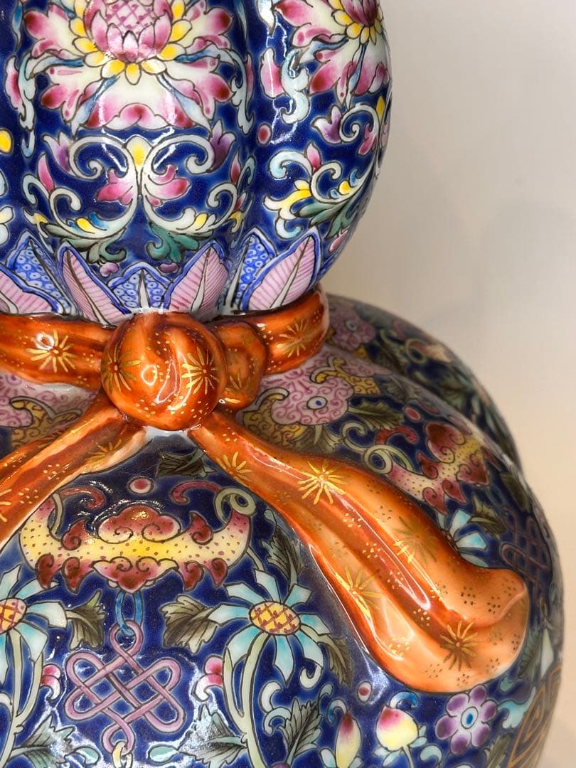 中国清代 乾隆年製款 藍釉金彩 葫蘆形賞瓶（荷花・寿字吉祥紋）中国古陶磁骨董品