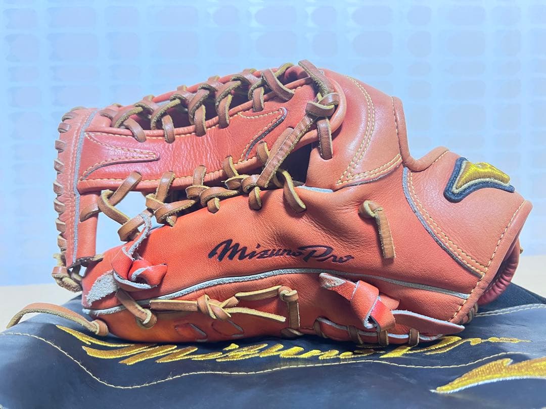 【美品】 Mizuno Pro 硬式グローブ オレンジ 左利き用