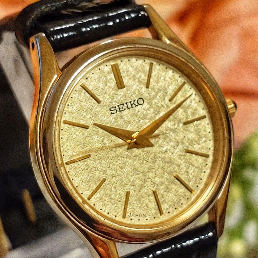 稼働品　SEIKO　セイコー　レディース腕時計　ゴールド文字盤　純正ベルト