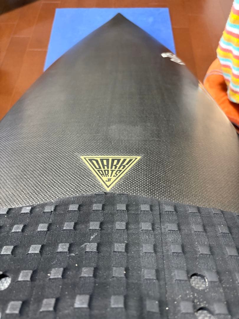 美品フルカーボンサーフボード　ダークアーツ　JT variant 5.8 25L