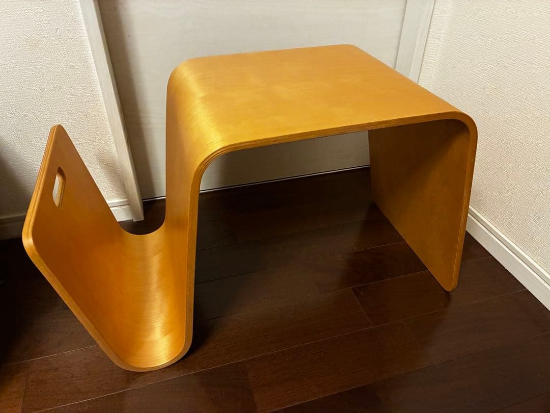 プライウッド、マガジンラック付きサイドテーブル、ミッドセンチュリー、北欧、モダン