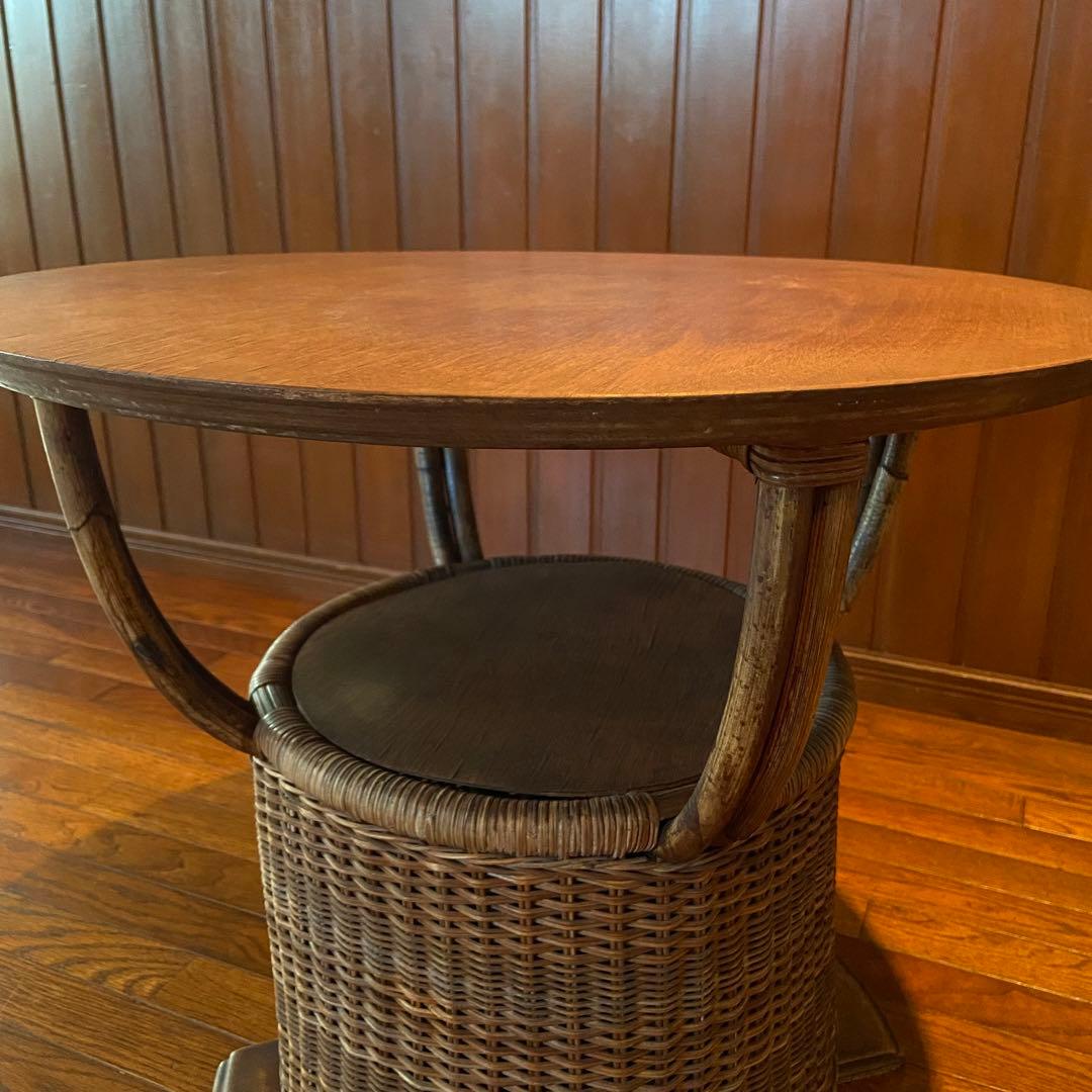 アンティーク　ラタンテーブル　籐家具　カフェテーブル　昭和レトロ
