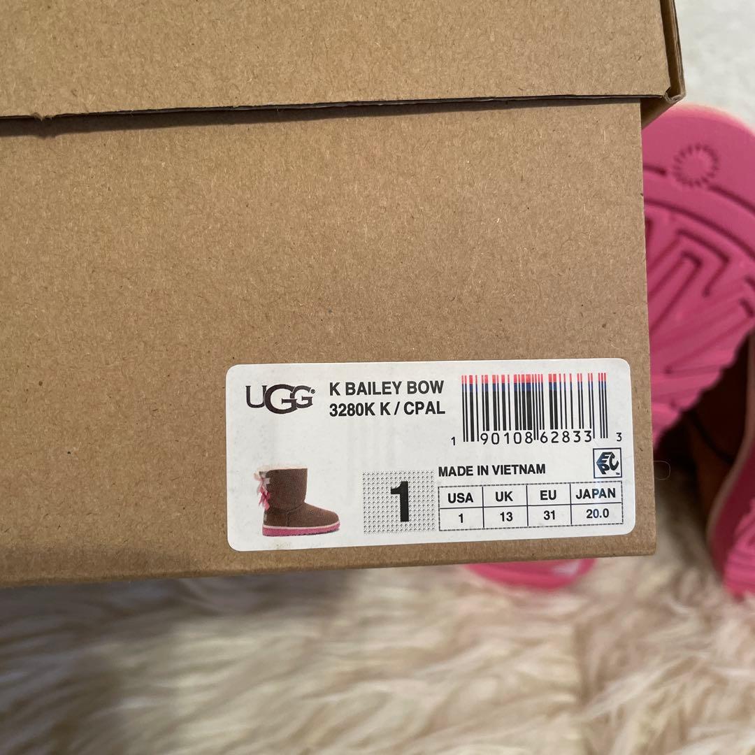 UGG ブラウン・ピンク リボン付きブーツ　20センチ