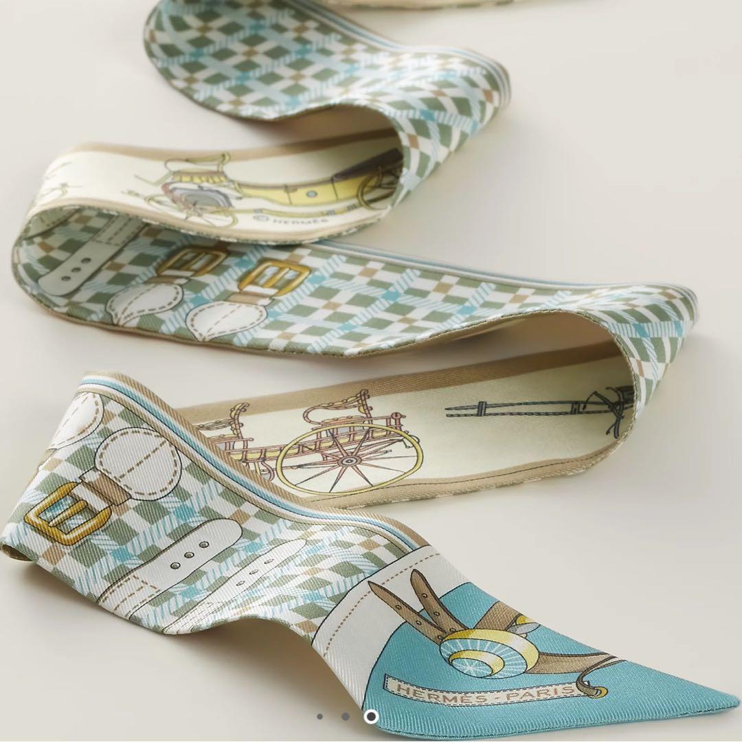 箱あり★新品タグ付き★HERMES エルメス　馬車の変遷　ツイリー　2本