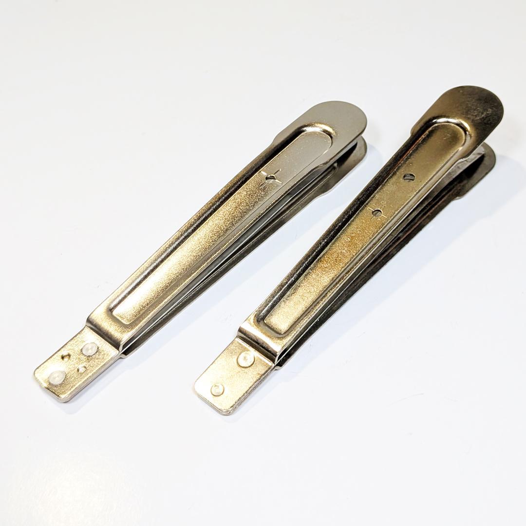 【処分品】手回し式20弁オルゴール2台＋演奏カード13曲付